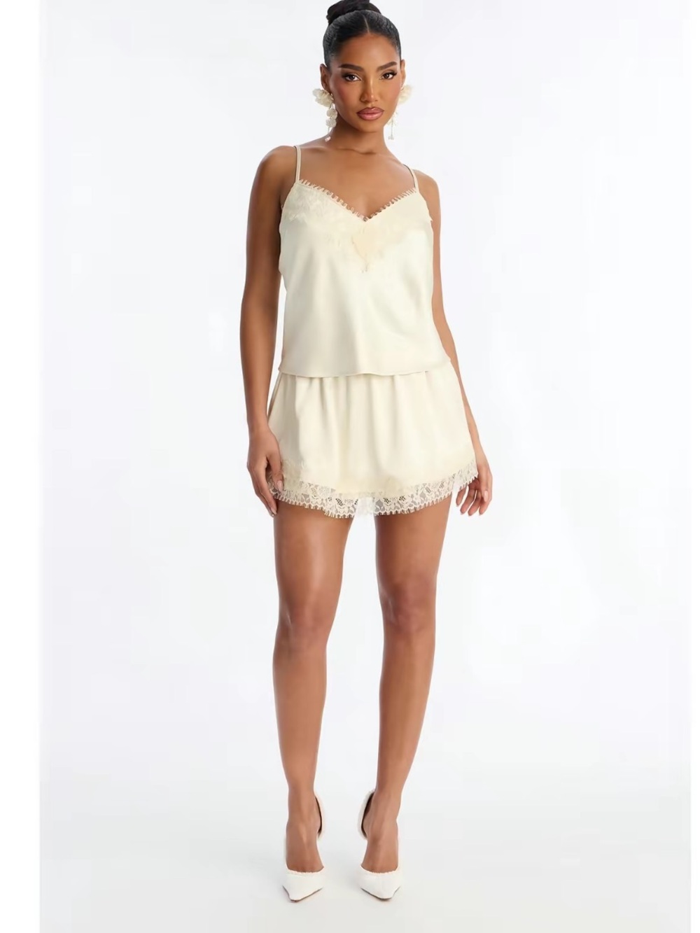 Fashion Nova Cream Lace-Trim Mini Skirt